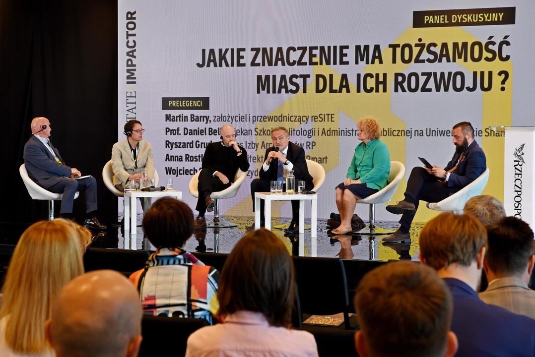 Pierwszego dnia ekspertem w jednym z paneli dyskusyjnych był prezydent Wojciech Szczurek, fot. Kamil Złoch