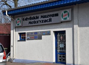 Gdyńskie Muzeum Motoryzacji od teraz, po 10 latach funkcjonowania, oficjalnie może cieszyć się ze statusu prywatnego muzeum, fot. Kamil Złoch