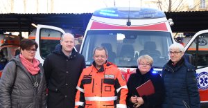 Przekazanie nowego ambulansu // fot. Jan Ziarnicki
