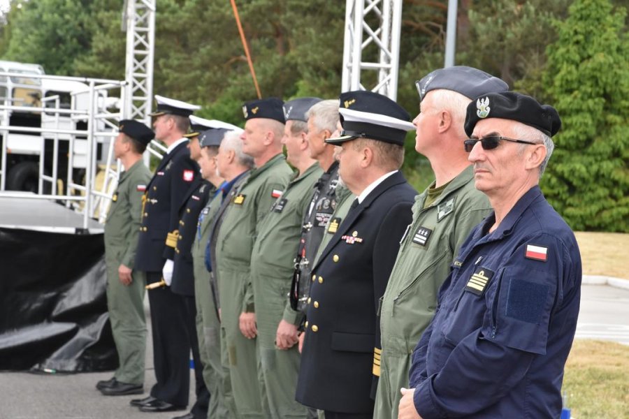 Przekazanie dowództwa Brygady Lotnictwa Marynarki Wojennej // fot. Lechosław Dzierżak