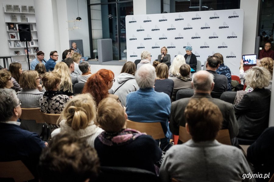 Spotkanie z autorką książki odbyło się w Muzeum Miasta Gdyni. Fot. Dawid Linkowski