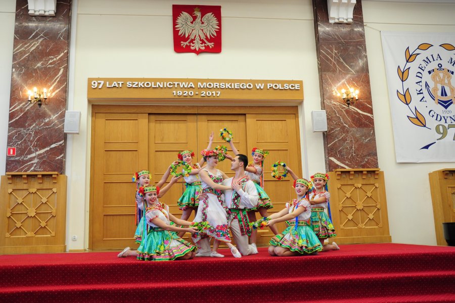 Koncert młodzieżowego ukraińskiego zespoły Teatru Tańca „Kwieciste gwiazdy”, fot. Michał Kowalski