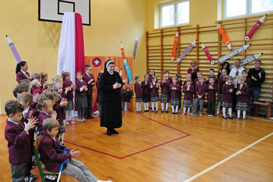Oficjalne otwarcie i poświęcenie Katolickiej Szkoły Podstawowej w Gdyni 