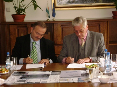Prezydent Gdyni i rektor PG podpisują porozumienie