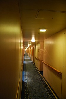 Emerald Princess - korytarz kabin o dł. 300 metrów, fot.: Dorota Nelke