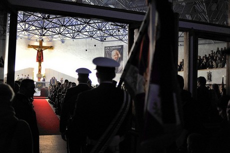 Msza w intencji ofiar katastrofy lotniczej pod Smoleńskiem, fot.: Tomasz Kamiński