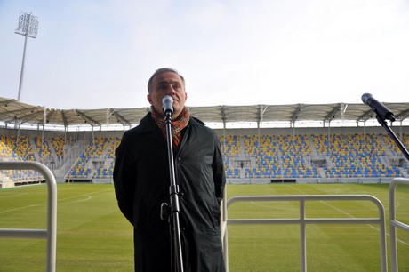 Uroczystość oddania do użytku Miejskiego Stadionu Piłkarskiego - prezydent Wojciech Szczurek, fot.: Dorota Nelke