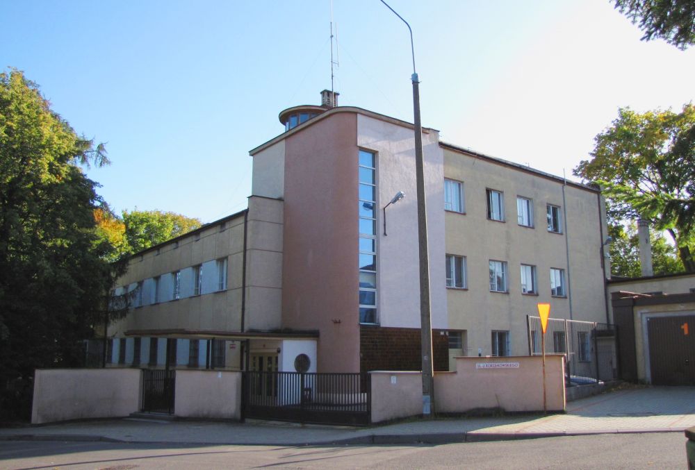 Budynek biurowy Polskarob z 1934-35 r.,ul. Korzeniowskiego 8-10,wpis z dn. 15.05.1984 r.,nr 1052 (893)