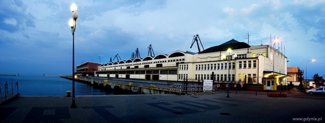 Dworzec Morski od Nabrzeża Francuskiego, fot. Leszek Żurek