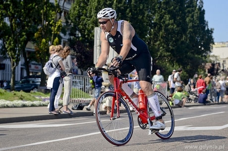 Tomasz Karolak na Herbalife Triathlon Gdynia 2013, fot. Maciej Czarniak