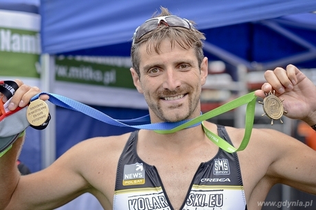 Maciej Dwobor na mecie Herbalife Triathlon Gdynia 2013, fot. Maciej Czarniak