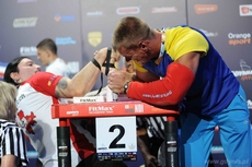 Pascal Girard i Oleksander Cvetkov walczyli ponad 5 minut, fot. Armpower.net