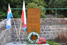 Odsłonięcie tablicy pamięci Żydów z Gdyni zamordowanych przez niemieckich ludobójców, fot. Michał Kowalski