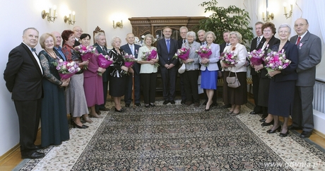 Jubilaci z medalami Prezydenta RP za długoletnie pożycie małżeńskie - godz. 13:00, fot. Marek Grabarz