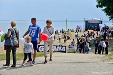 Bursztynowa zabawa na orłowskiej plaży, fot. Tomasz Lenik