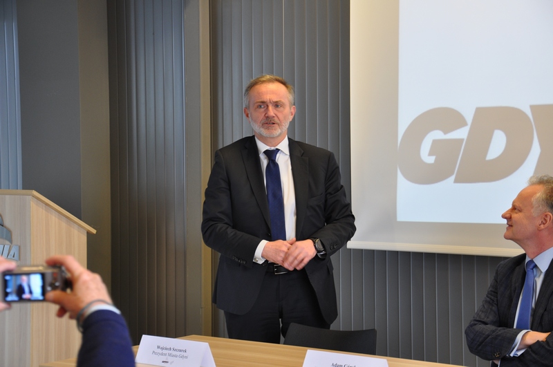 Asseco Data Systems rozpoczyna swoją działalność w Gdyni. Na zdjęciu Prezydent Gdyni Wojciech Szczurek podczas konferencji prasowej na ten temat / fot. Dorota Patzer