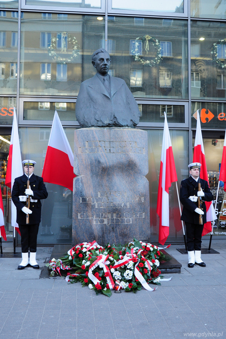 Pomnik Eugeniusza Kwiatkowskiego, fot. Michał Kowalski