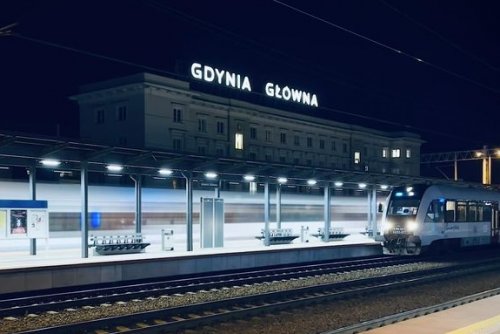 Dworzec Główny w Gdyni // fot. Marcin Synowiecky z grupy na Facebooku 