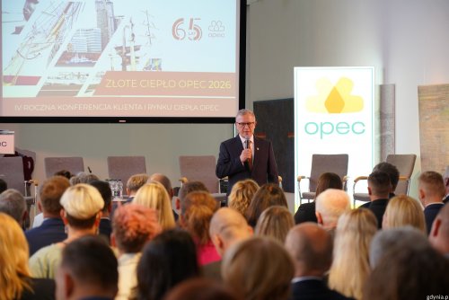 Konferencja Klienta i Rynku Ciepła OPEC „Złote Ciepło OPEC 2026” w Muzeum Miasta Gdyni. Na zdjęciu m.in. Wojciech Folejewski, prezes OPEC (fot. Magda Śliżewska)
