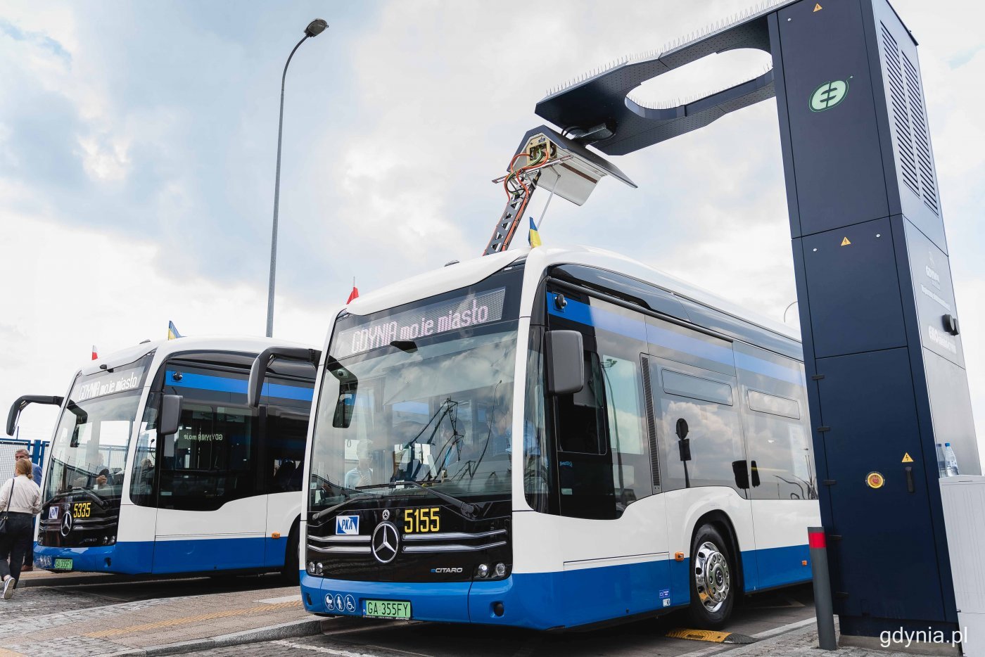 W Polsce czekją na realizcję projekty transportowe elektromobilne o wartości 3,5 mld zł. W tym 8 autobusów elektrycznych przegubowych i 8 trolejbusów dla Gdyni (fot. Kamil Złoch)