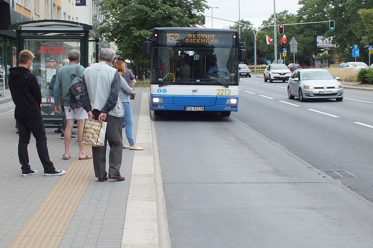 Kamery, obserwatorzy i ankieterzy mają sprawdzać jak poruszamy się po terenie województwa   (fot. ZDMiZ)