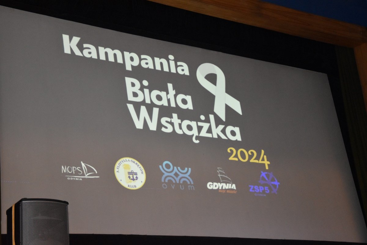 XVI edycję kampanii „Białej wstążka” podsumowała konferencja pt. „Czym skorupka za młodu...” (fot. MOPS w Gdyni)