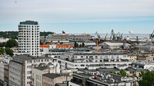 Widok na Port Gdynia (fot. Magdalena Starnawska)