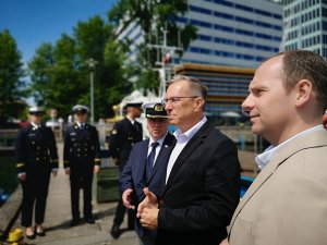 Goście uroczystości inauguracji Święta Morza 2024 fot. Małgorzata Kaliszewska