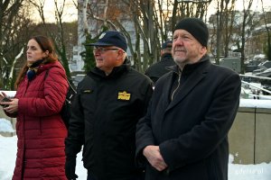 W konferencji w Muzeum Marynarki Wojennej wzięli udział m.in. (od prawej): Marek Stępa - naczelnik Wydziału Ochrony Dziedzictwa Urzędu Miasta Gdyni i wiceadm. Krzysztof Jaworski - dowódca Centrum Operacji Morskich - dowódca Komponentu Morskiego 