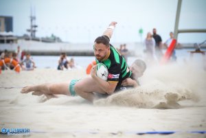 Turniej 1 v 1 w rugby na plaży za nami fot. Wojciech Szymański