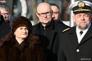 Posłanka Dorota Arciszewska-Mielewczyk, wiceprezydent Gdyni Bartłomiej Austen, Tomasz Augustyniak - dyrektor zarządzający ds. społecznych