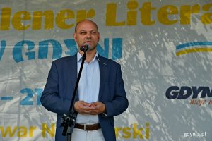 Ireneusz Trojanowicz, wiceprzewodniczący Rady Miasta Gdyni, podczas otwarcia Pleneru Literackiego