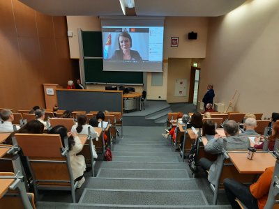 Wiceprezydent Gdyni ds. gospodarki, Katarzyna Gruszecka-Spychała przybliżyła uczestnikom konferencji działania, które na rzecz dostępności podejmuje trójmiejska metropolia, fot. Obszar Metropolitalny Gdańsk-Gdynia-Sopot