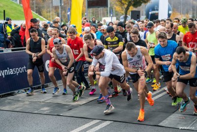 Start do Biegu Niepodległości w Gdyni