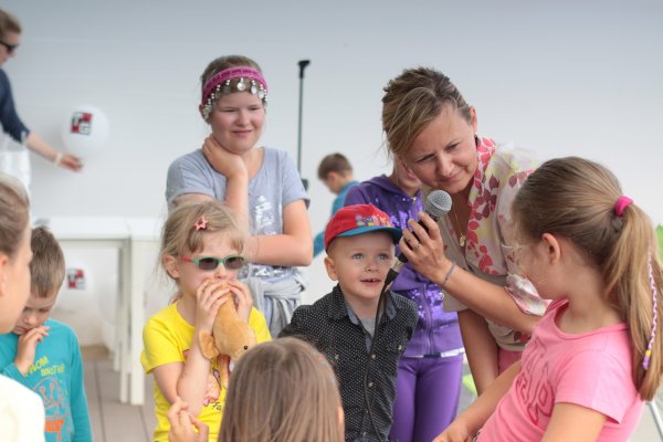 Relacja z trzeciej „Rodzinnej czytanki”  Sceny Letniej