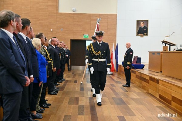 Mundurowa uczelnia rozpoczyna rok akademicki