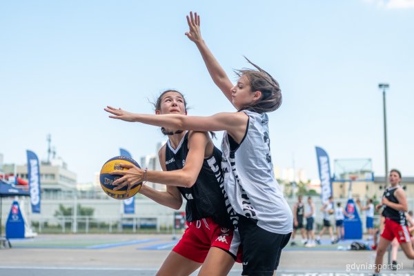 Gorące otwarcie turnieju 3x3 Gdynia