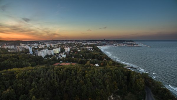 Wskaż lokalizację czujnika powietrza