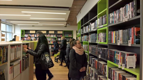 Wystawy, spotkania, gry i warsztaty – listopadowy rozkład jazdy Biblioteki Gdynia