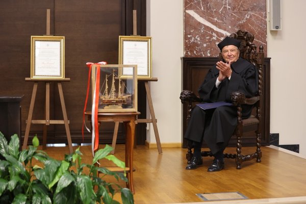 Prof. Hans Rummel doktorem honoris causa UMG