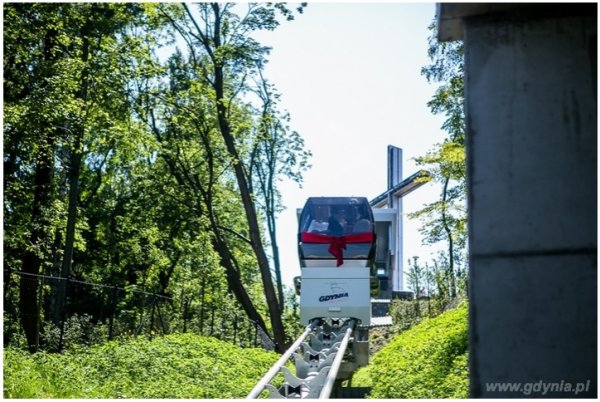 Na Kamienną Górę wjedziesz kolejką