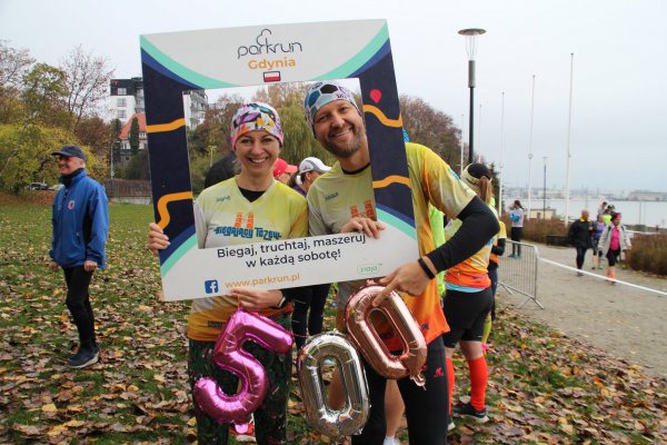 Blisko pół tysiąca uczestników jubileuszowego parkrun Gdynia