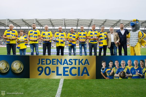 Jedenastka 90-lecia Arki Gdynia uhonorowana