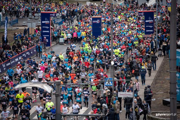 Etiopka i Norweg triumfują w Gdynia Półmaraton 2019