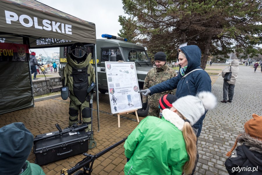 Święto 3. Flotylli Okrętów w Gdyni – zwiedzanie jednostek fot. Dawid Linkowski