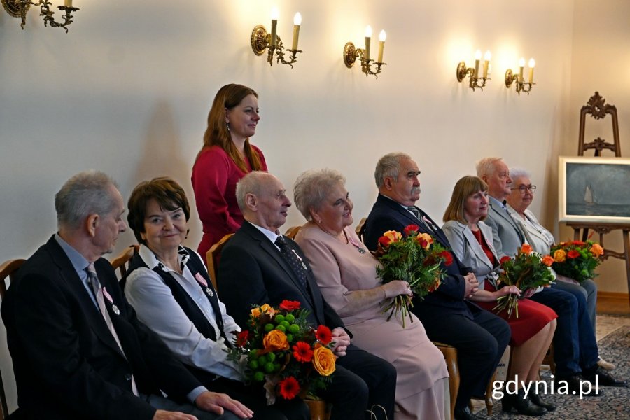 Prezydent Aleksandra Kosiorek z jubilatami 