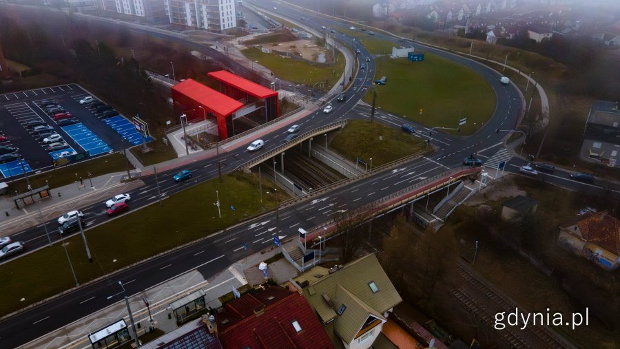 Wiadukt na ul. Wielkopolskiej, który jest częścią węzła Karwiny 