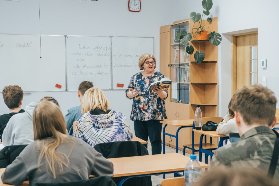 Lekcja języka polskiego w klasie