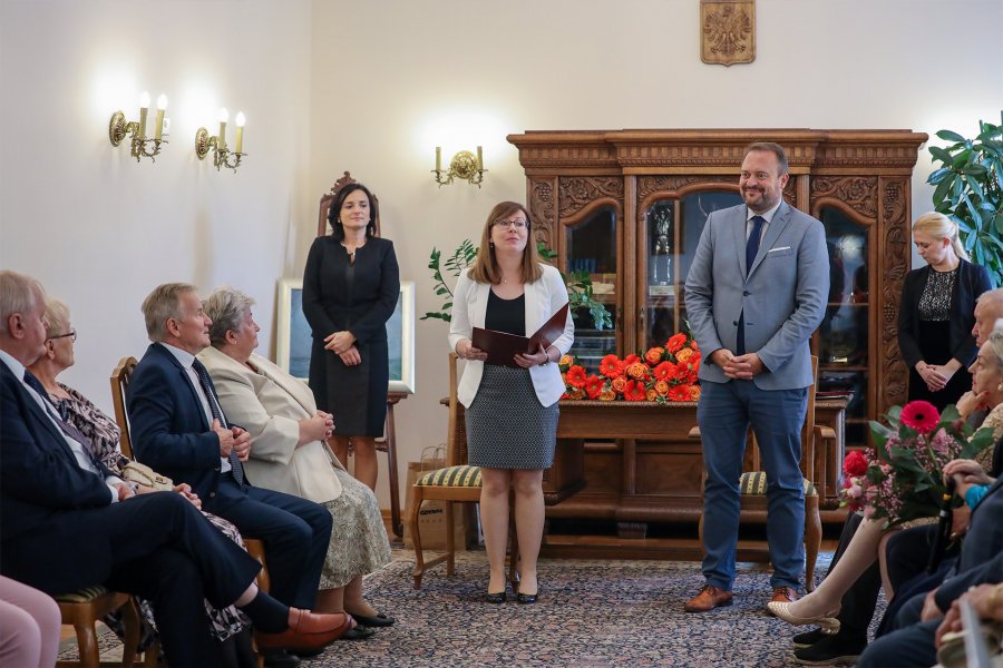 Medale wręczył wiceprezydent Gdyni ds. rozwoju Marek Łucyk / fot. M. Kozłowski