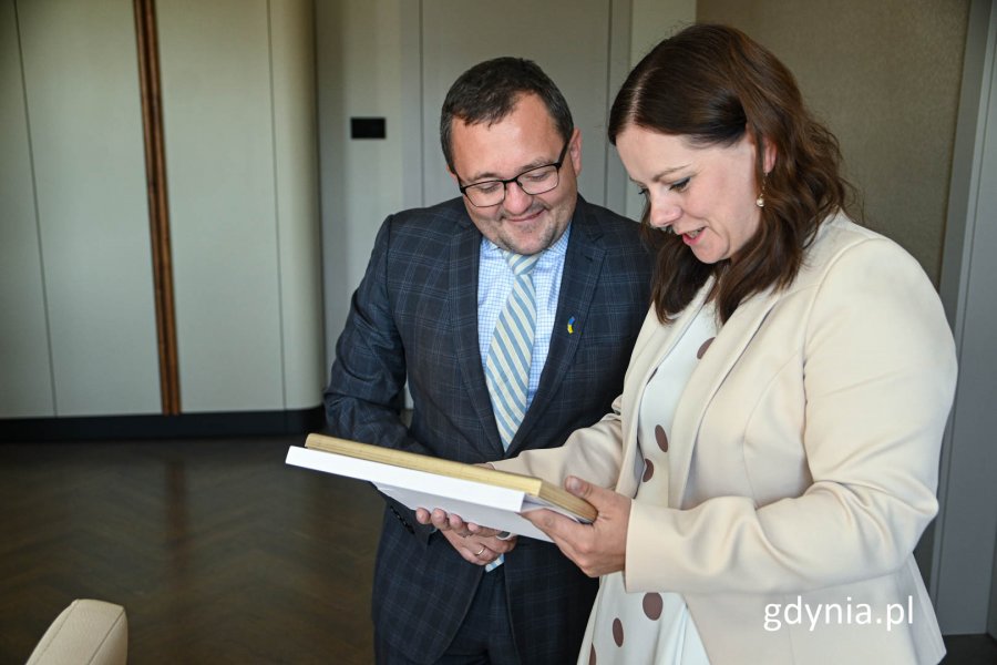 Spotkanie prezydent Gdyni z konsulem generalnym Ukrainy w Gdańsku, fot. Michał Sałata